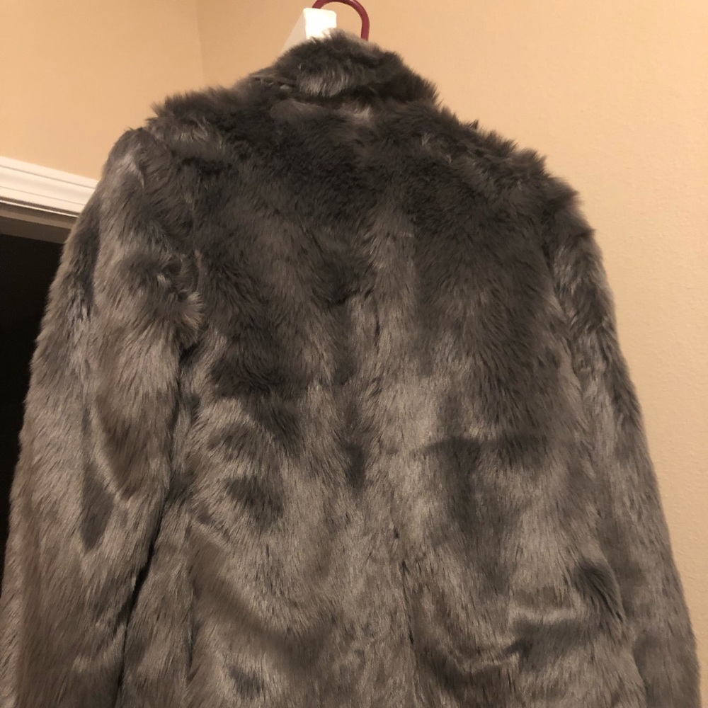 Coat - Picture 2 of 2